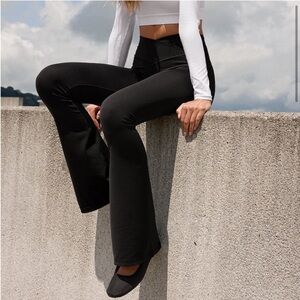 Aerie | Real Me High-Waist Crossover Flare Legging